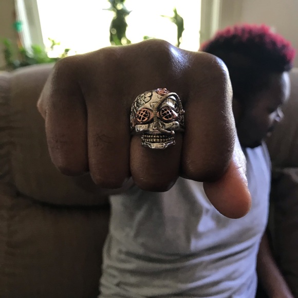 Steampunk Skull Ring - Picture 3 of 6